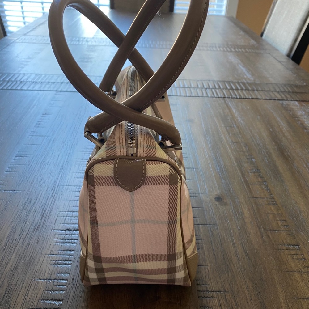 Burberry pink check handbag - Picture 7 of 15